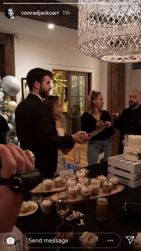 Capturas de pantalla de la boda de Miley con Liam.