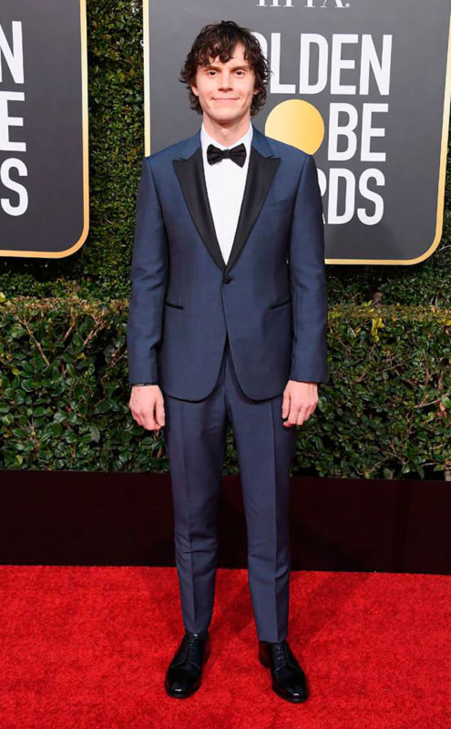 Evan Peters / Emporio Armani, Golden Globes 2019.
