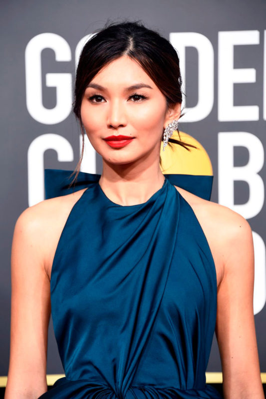 Gemma Chan en los Golden Globes 2019.