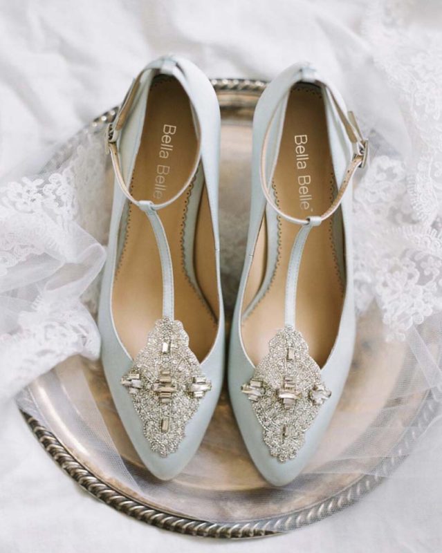 Zapatos de novia con incrustaciones de Bella Belle Shoes.