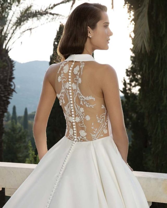Vestidos de novia con espaldas espectaculares